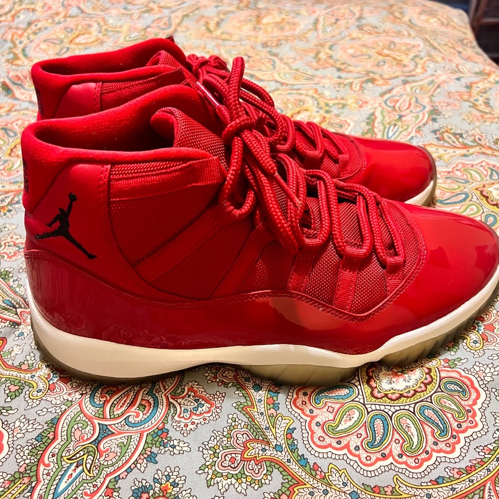 Jordan 11 cherry red